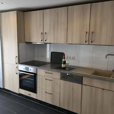 - 4 Sterne - Im Kleinen Loeoek - 55 Qm - 2 X Tv - Terrasse - Max 2 Erw Und 1 Kind - Barrierearm